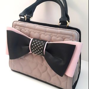 💥BOGO 50% OFF SALE💥